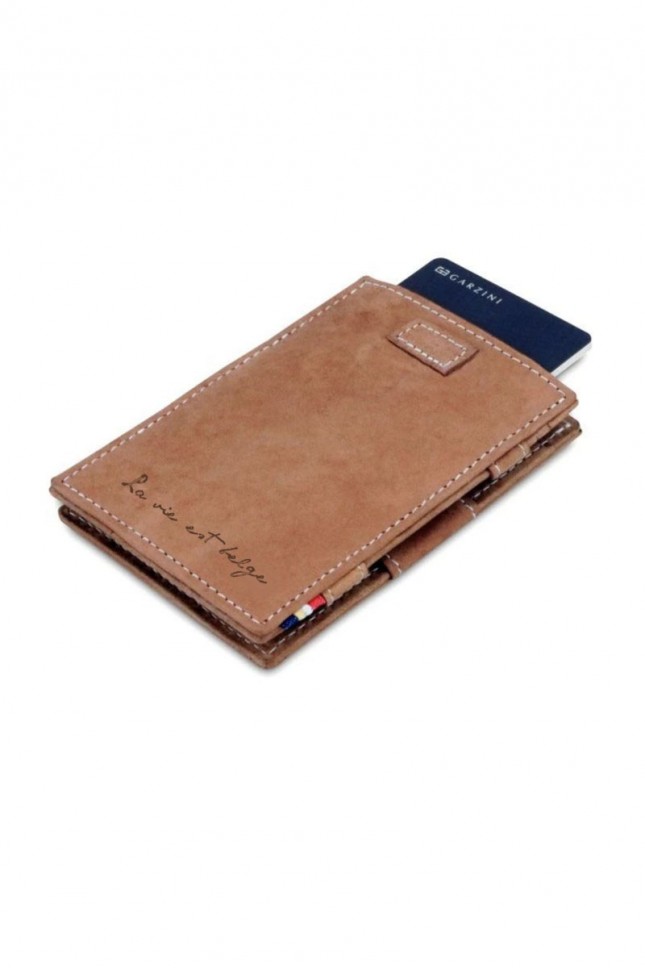 Beige Wallet - La vie est Belge